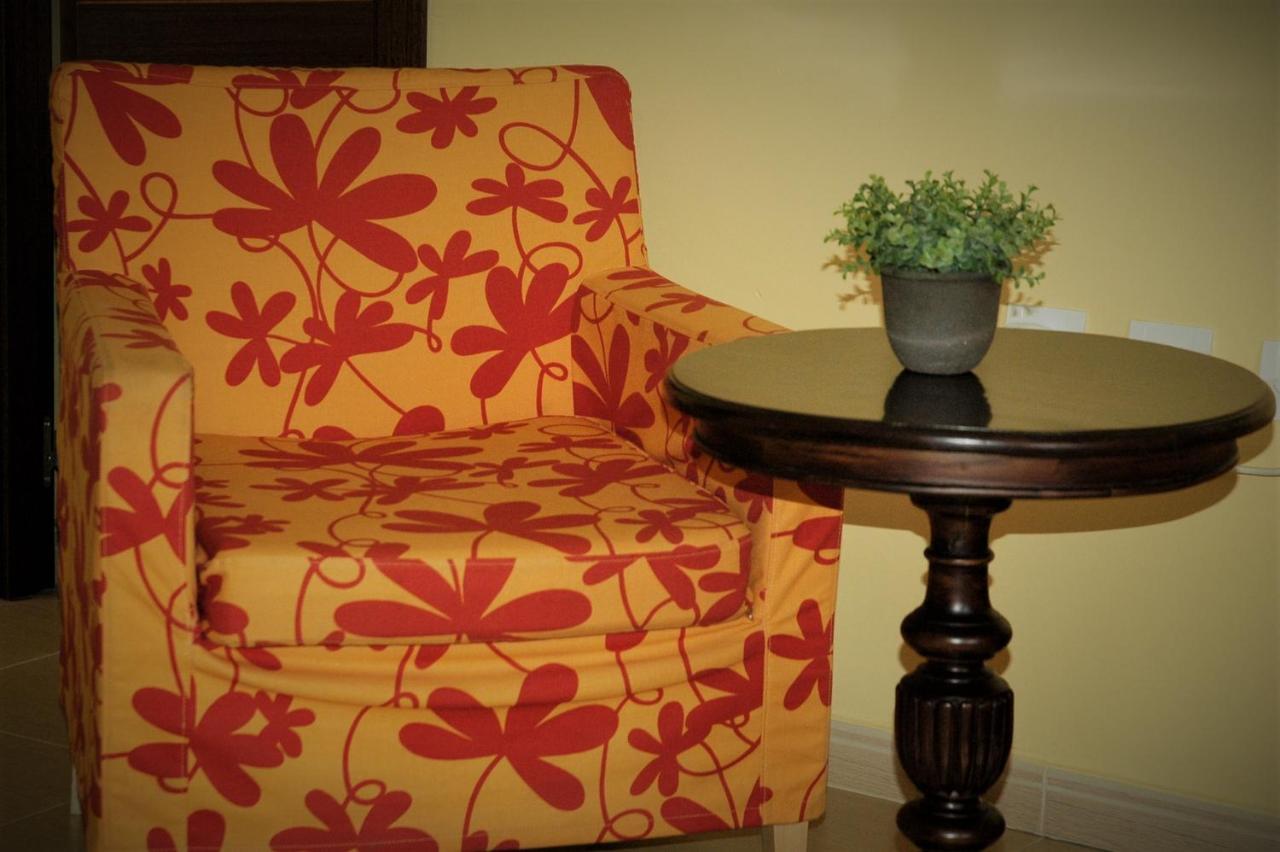 Apartamentos Sancho IV Cortegana Kültér fotó